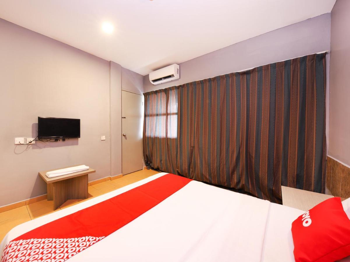 Oyo 89676 Hotel 22 سِريمبان المظهر الخارجي الصورة