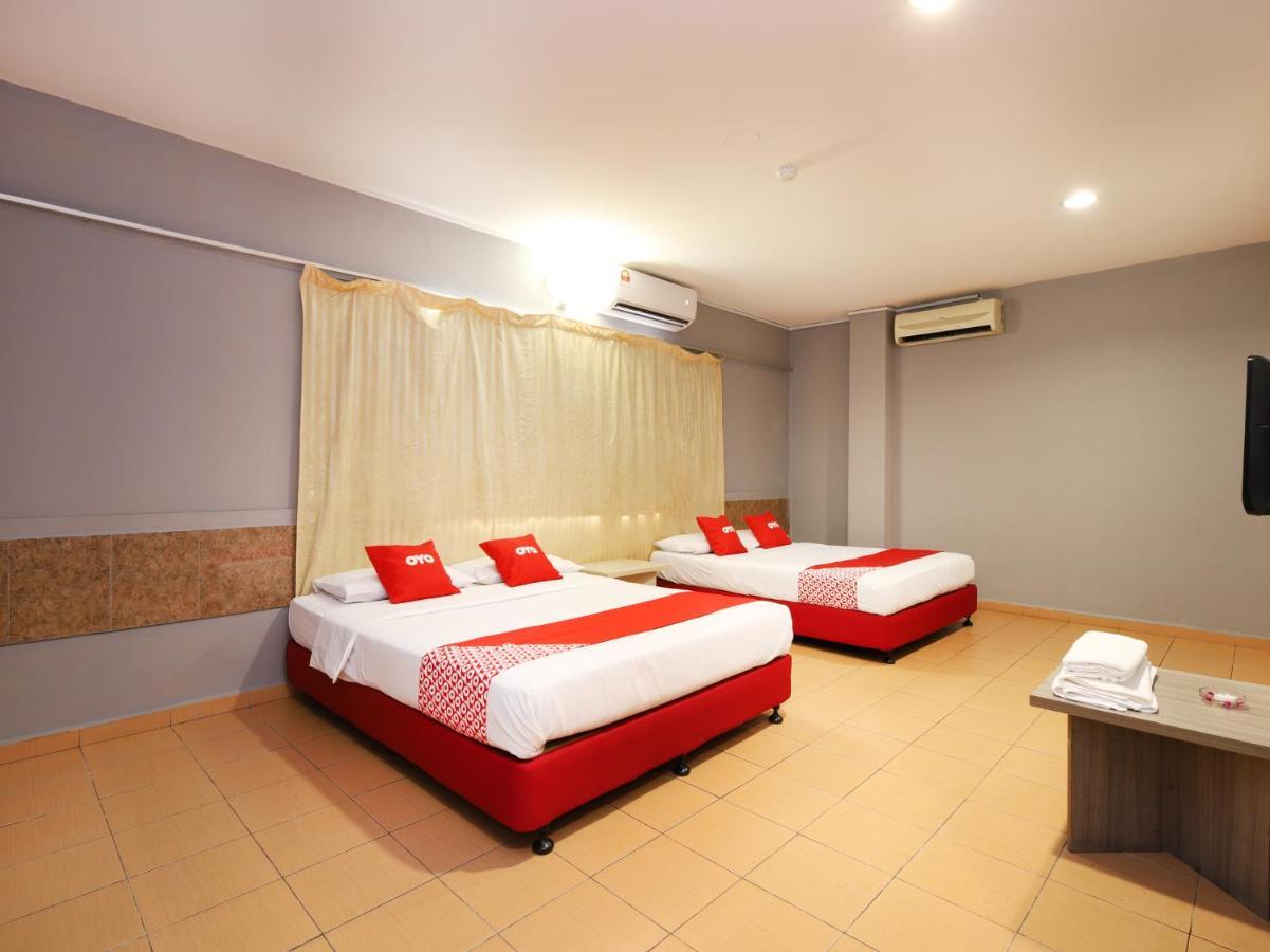 Oyo 89676 Hotel 22 سِريمبان المظهر الخارجي الصورة