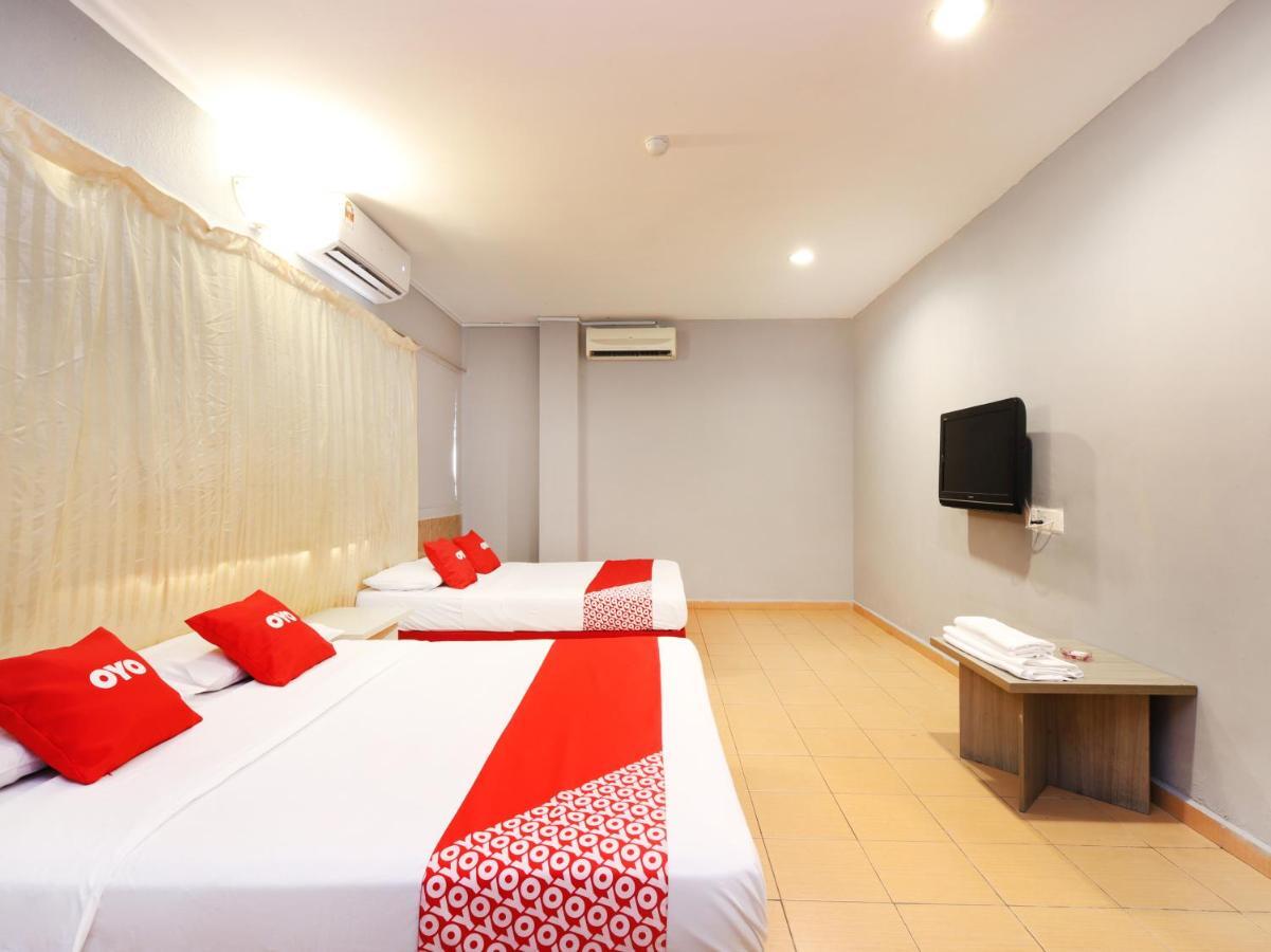Oyo 89676 Hotel 22 سِريمبان المظهر الخارجي الصورة